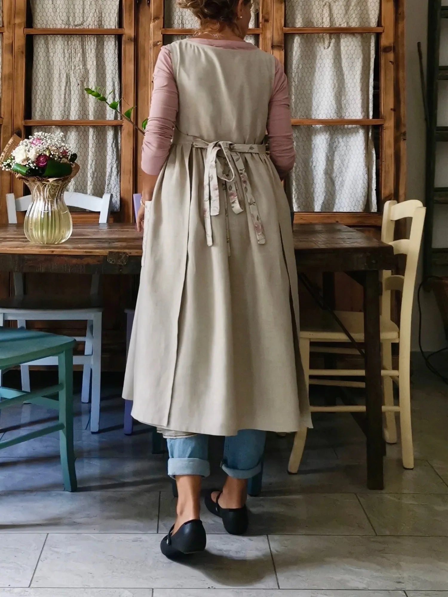Beige Apron with Rose Details