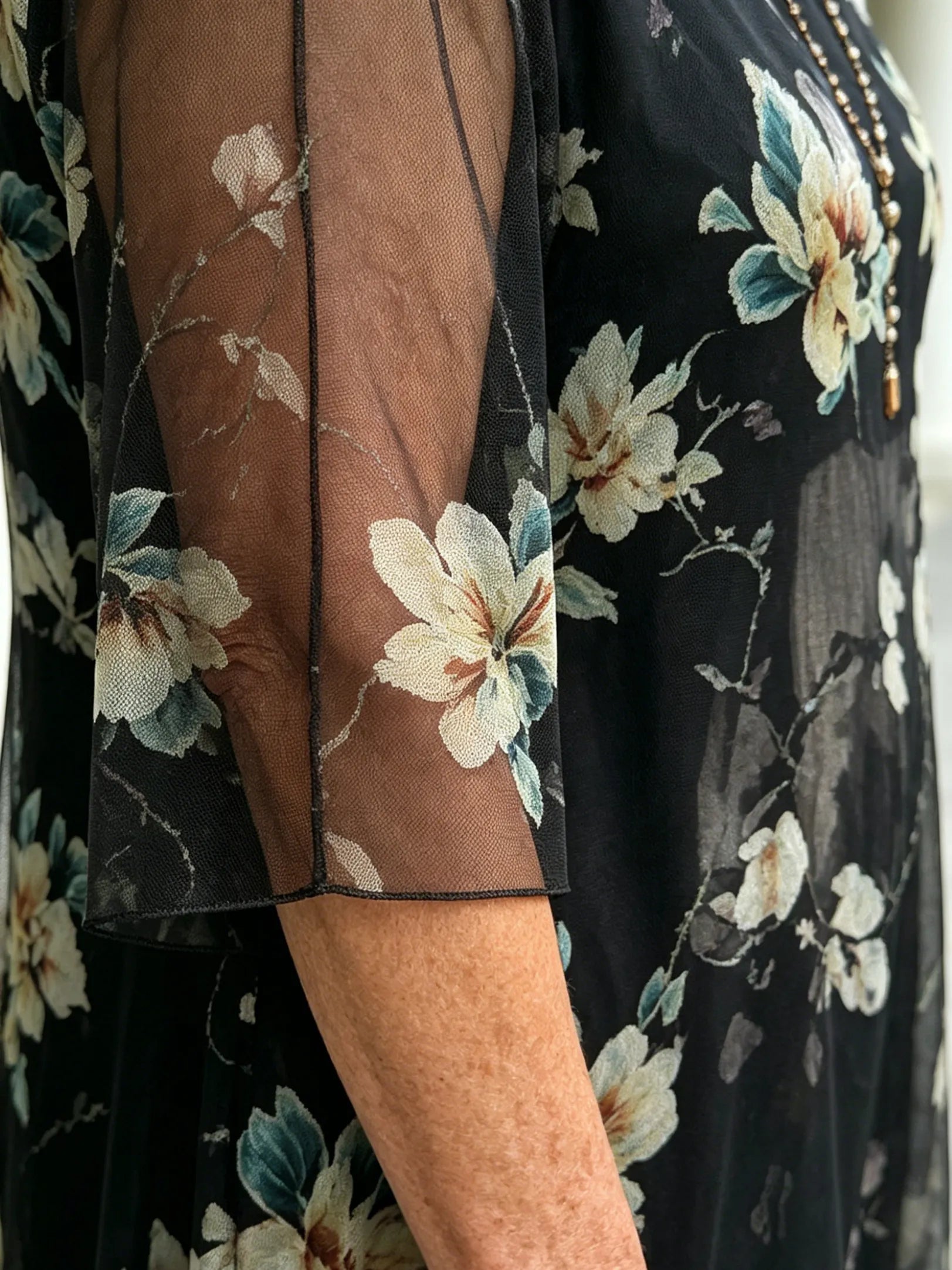 Black Floral Chiffon Midi Dress, Loose Tummy Hiding 3/4 Sleeve Printed Dress for Mature Women