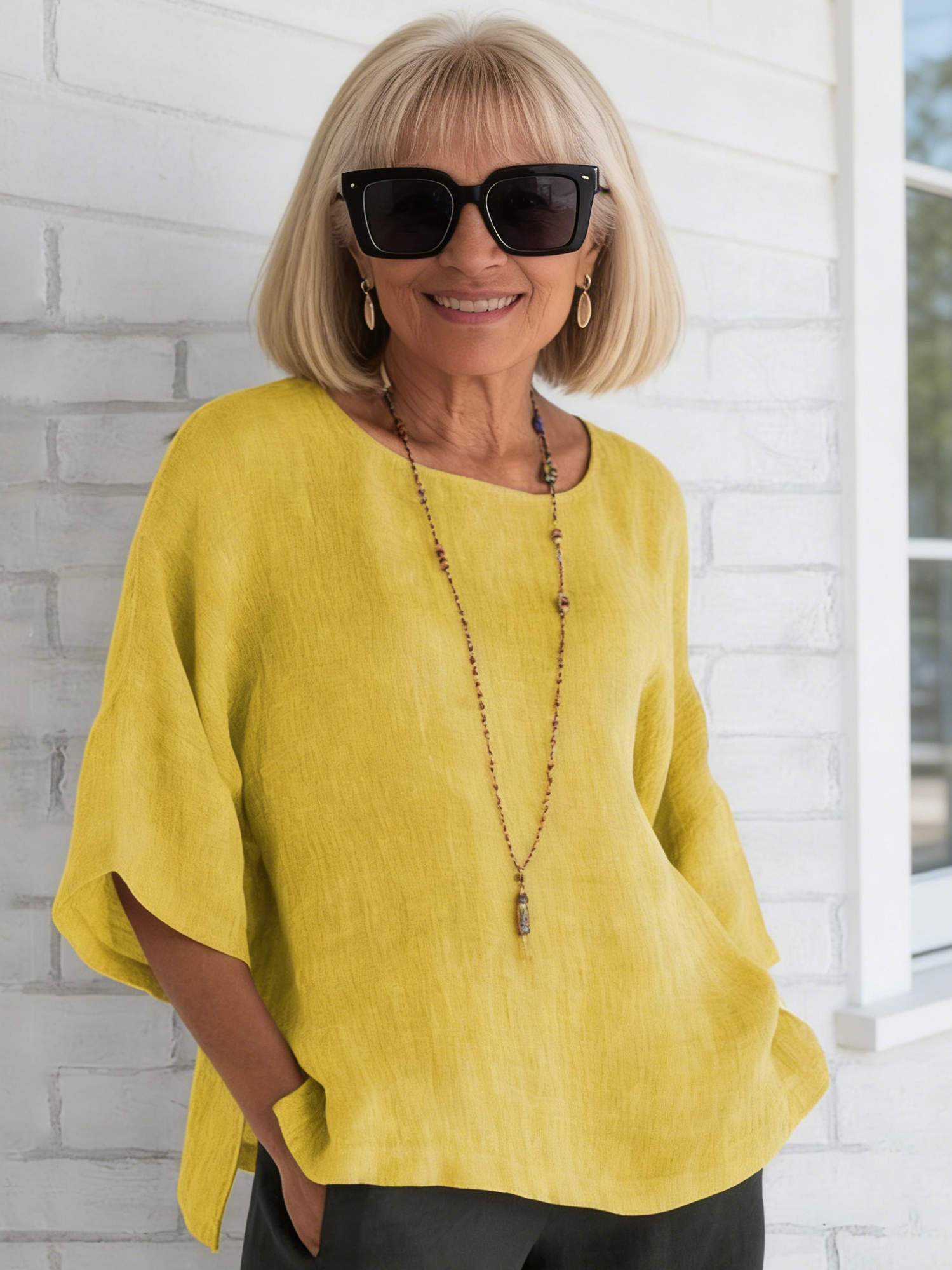 Three-Quarter Sleeve Round Neck Cotton and Linen Shirt