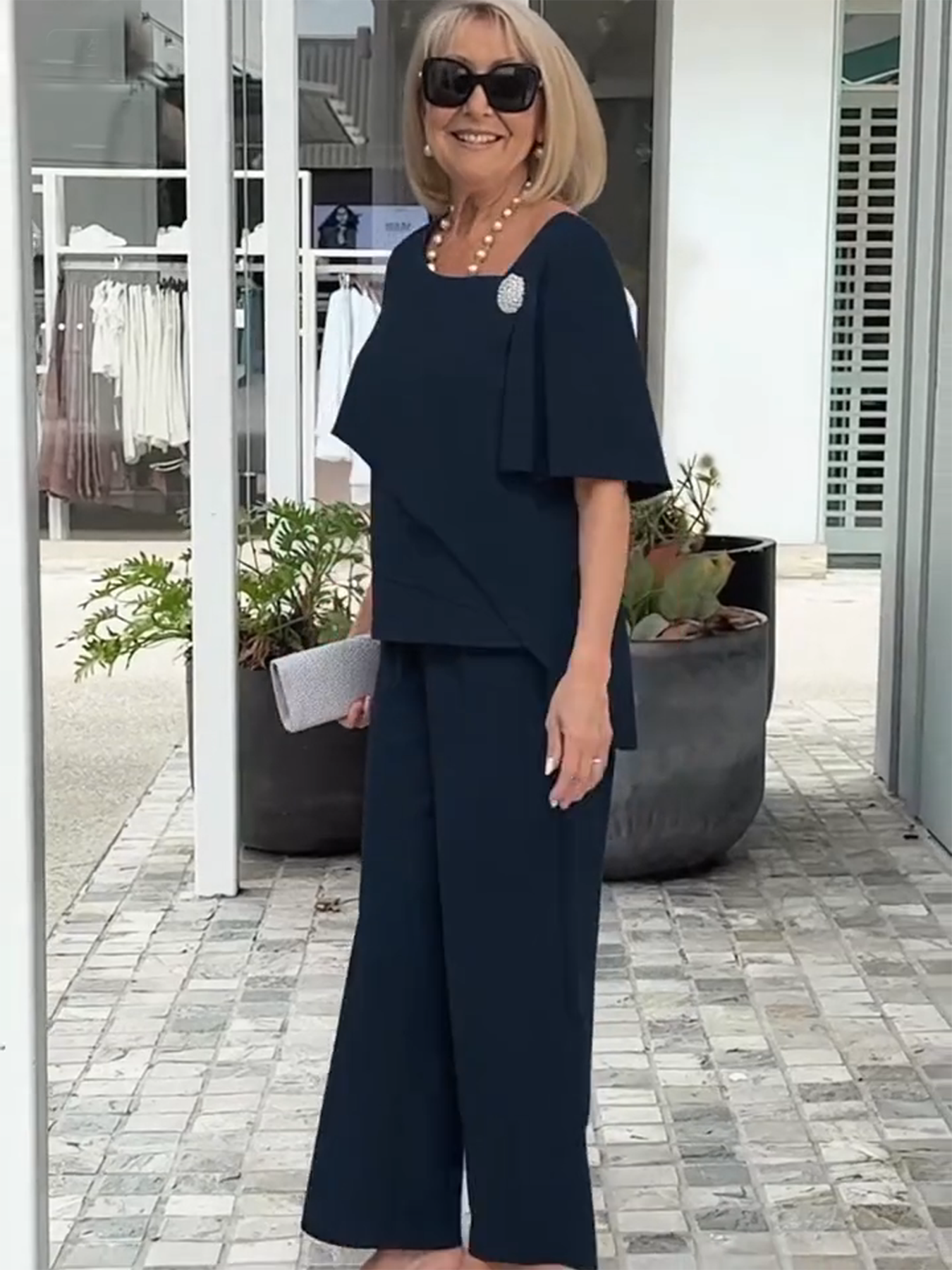 2Pcs Half-sleeve Beaded Top and Trouser Set