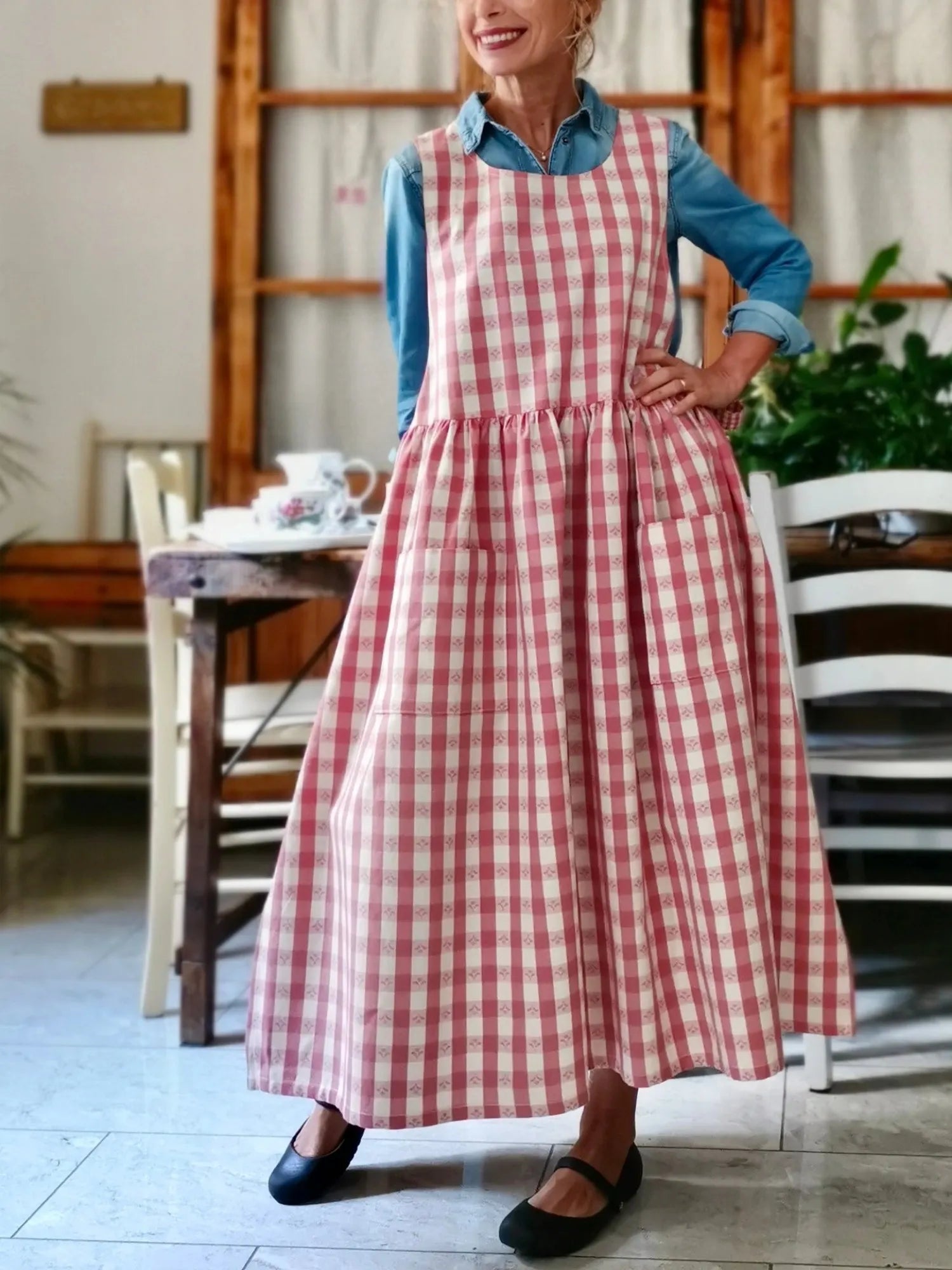 Antique Pink Checked Apron with Embroidered Flowers