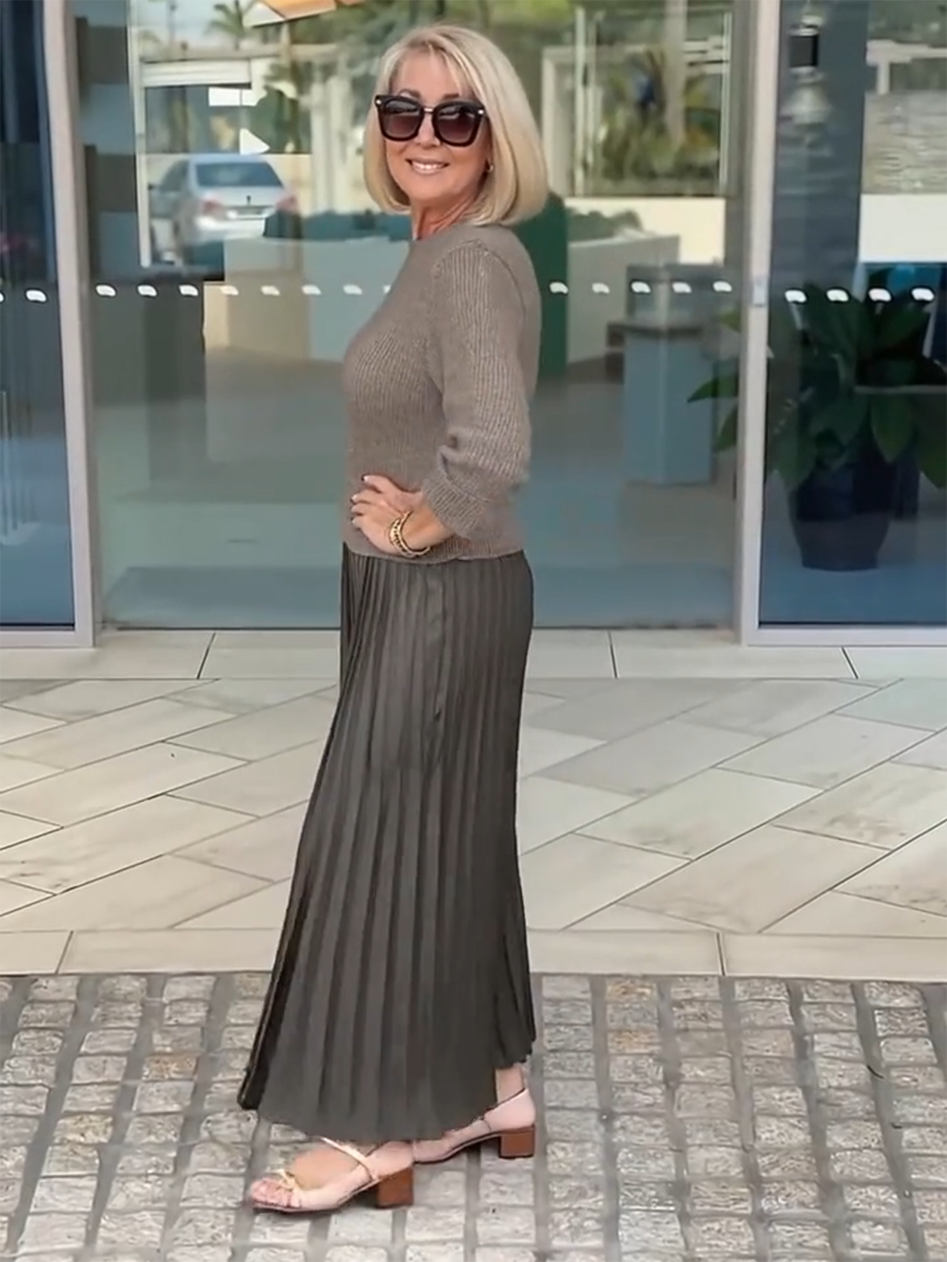 Knitted Long-sleeved Splicing Pleated Dress