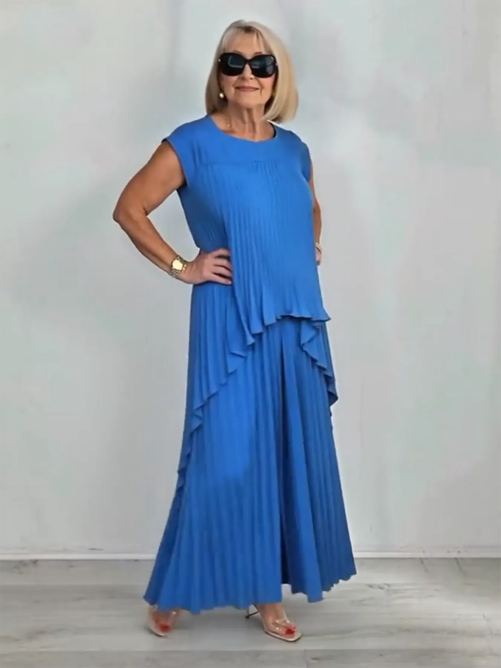 2Pcs Crew Neck Solid Color Sleeve Top Pleated Straight Pants Set Two-piece Set