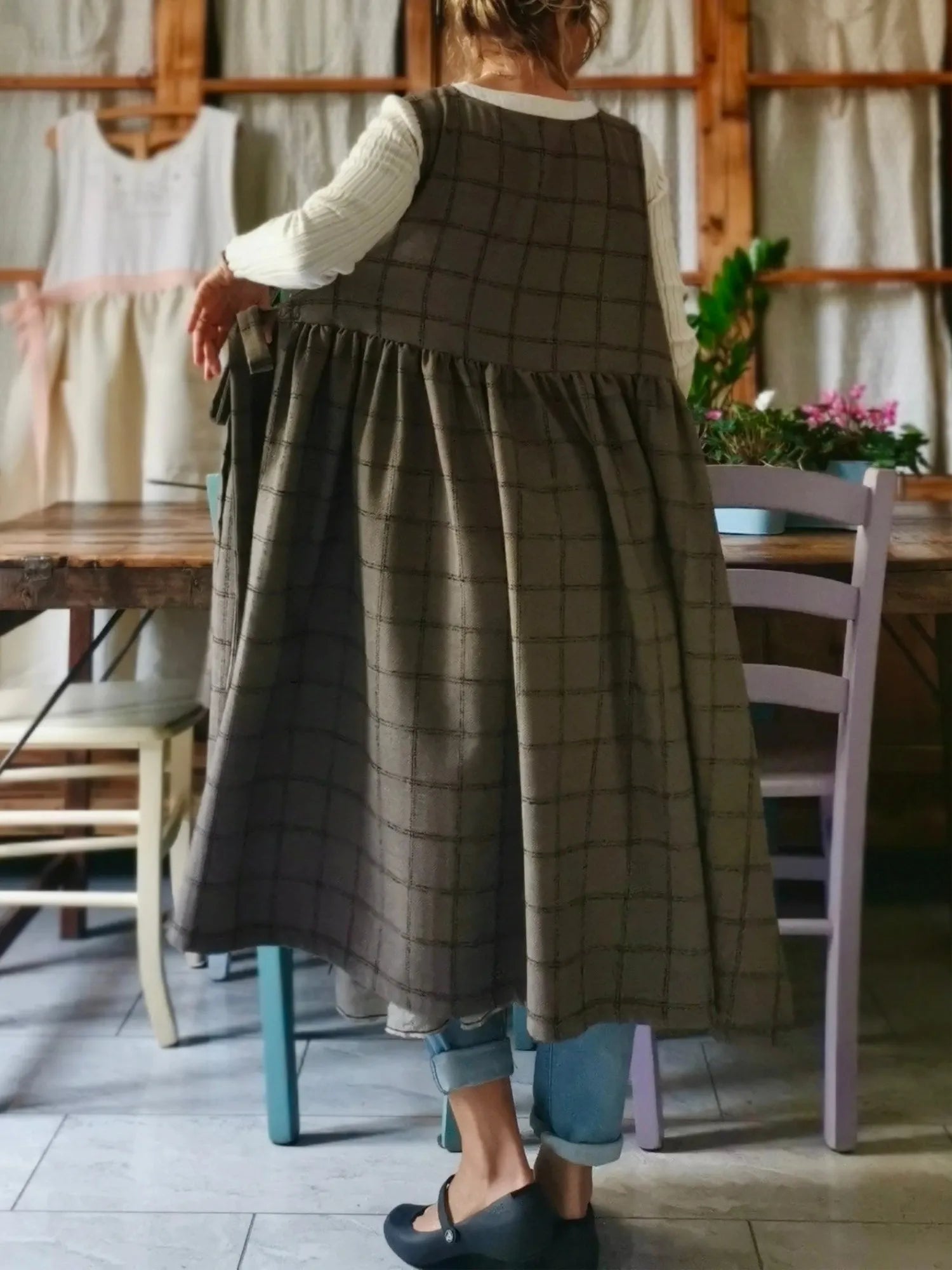 Brown Tartan Apron with Pockets