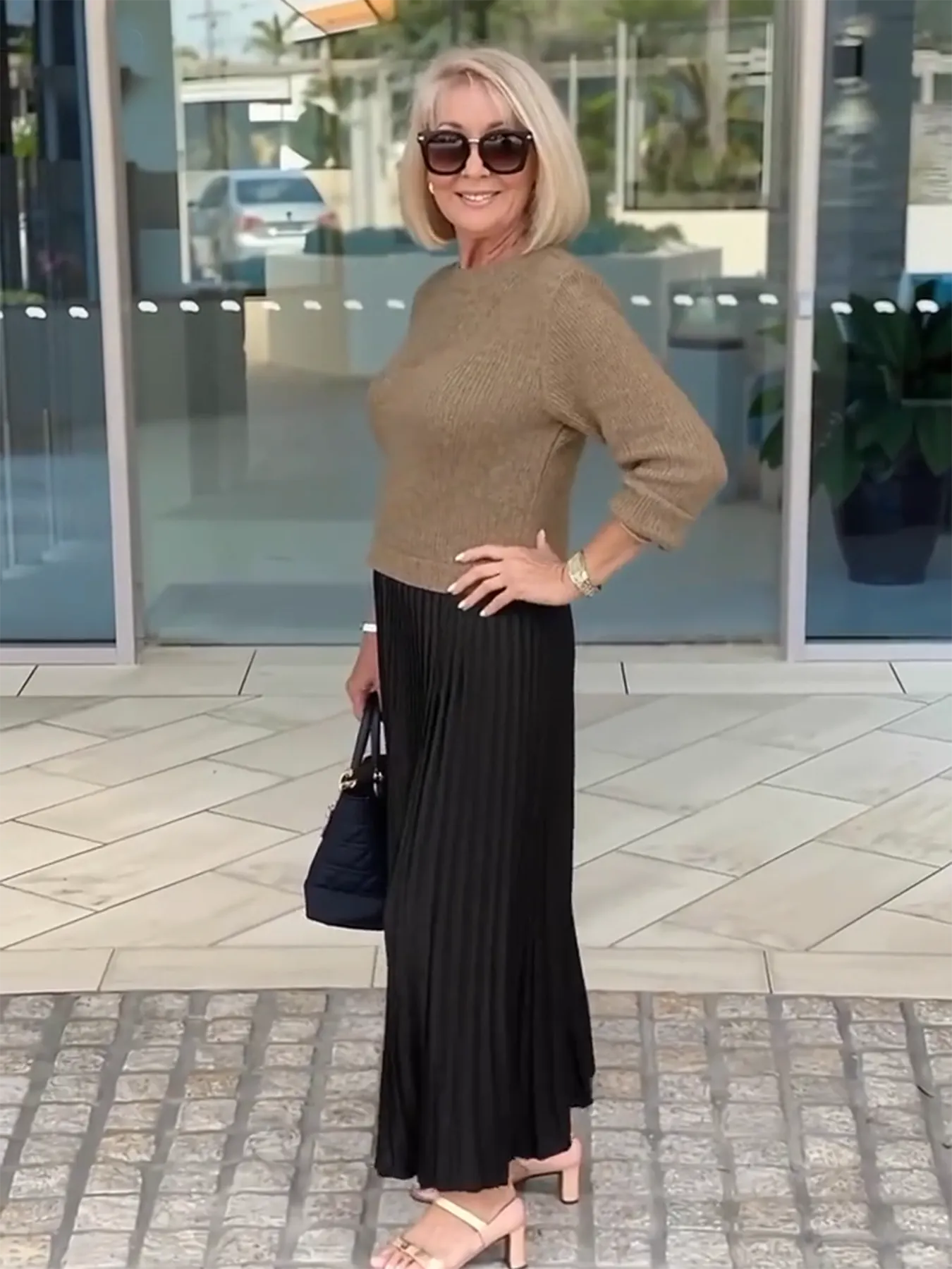 Knitted Long-sleeved Splicing Pleated Dress
