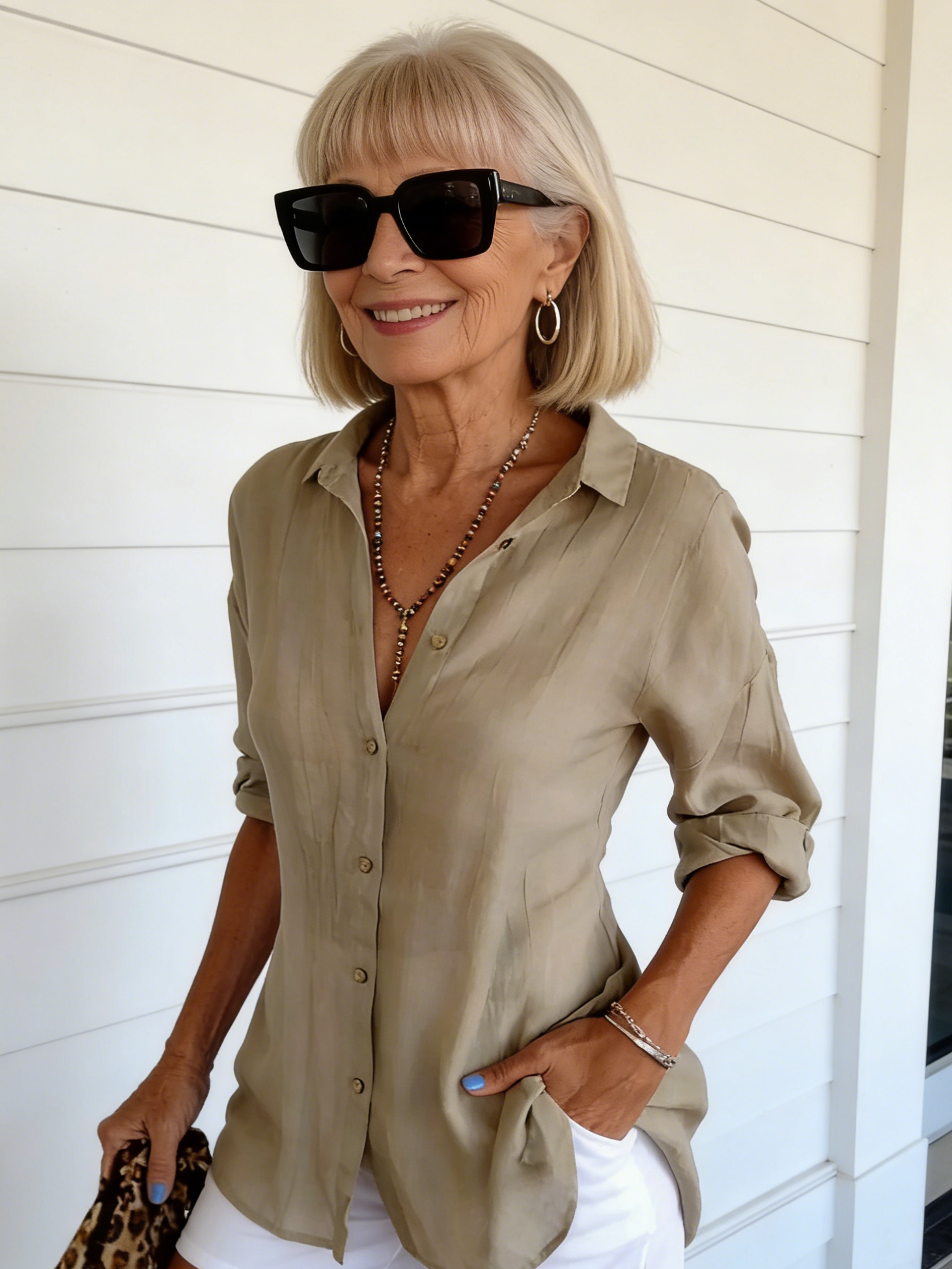 Women's Single-Breasted Pleated Lapel Shirt Solid Color Rollable Sleeves Top